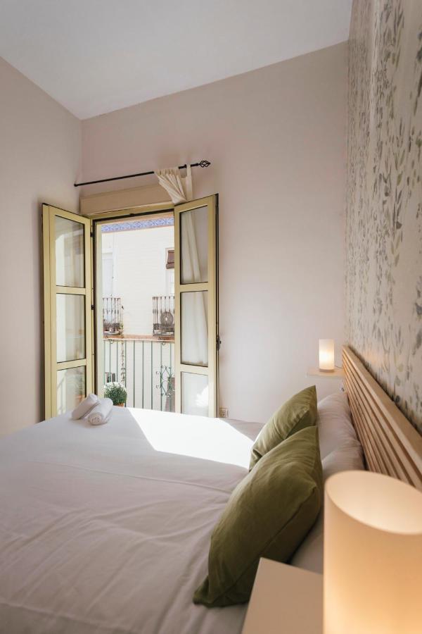 San Julian Apartment เซบีญา ภายนอก รูปภาพ