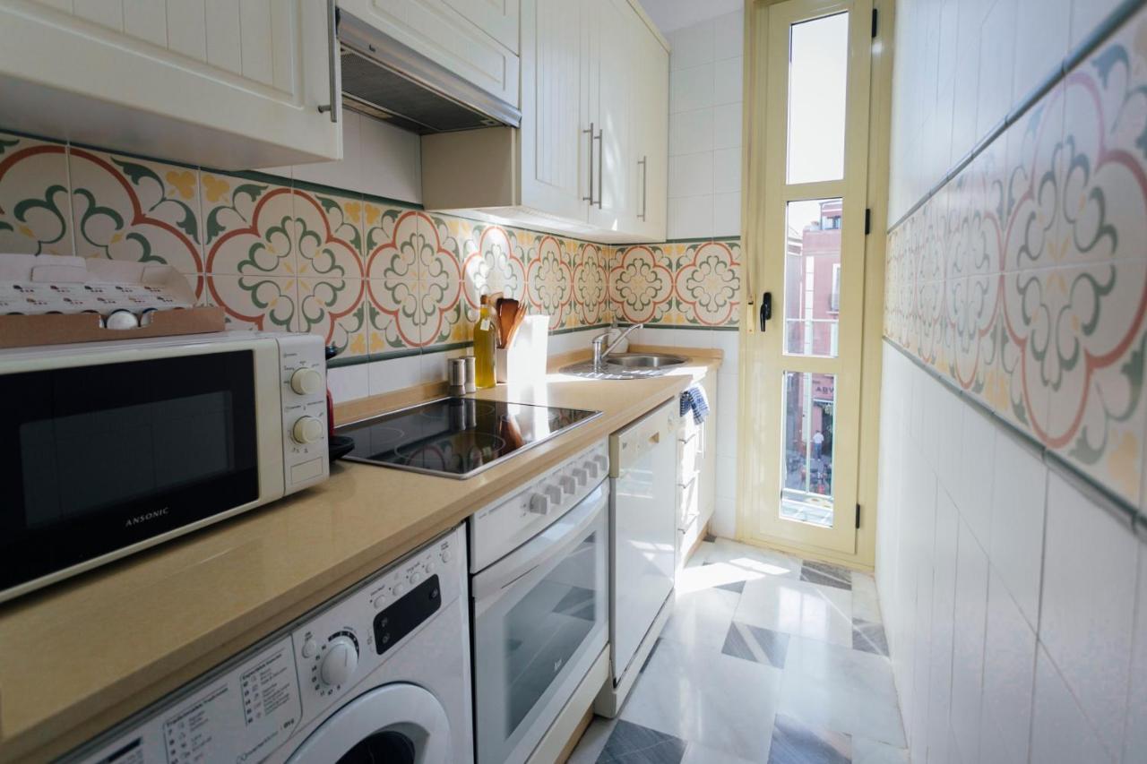 San Julian Apartment เซบีญา ภายนอก รูปภาพ
